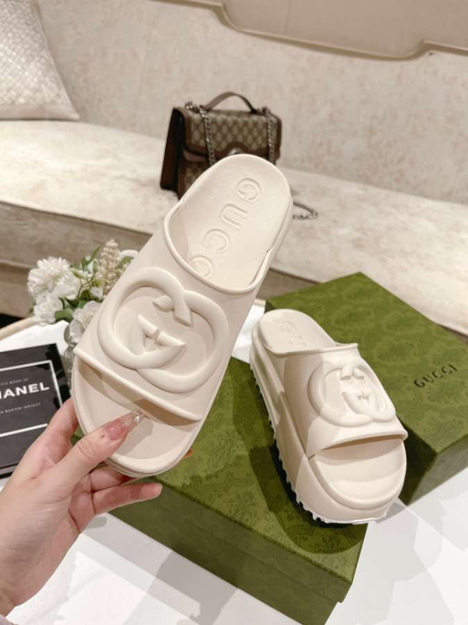 SANDALO GUCCI
