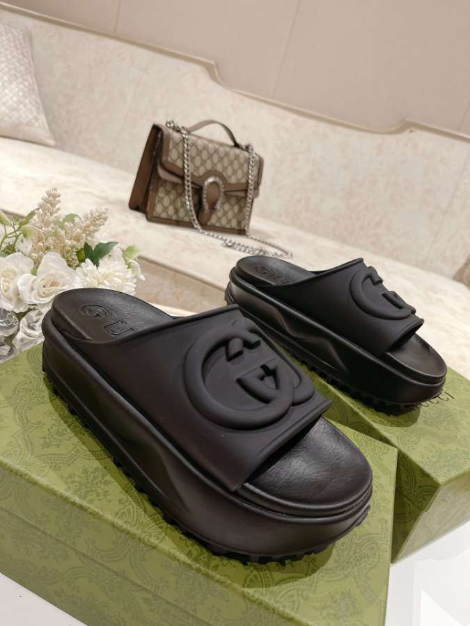 SANDALO GUCCI