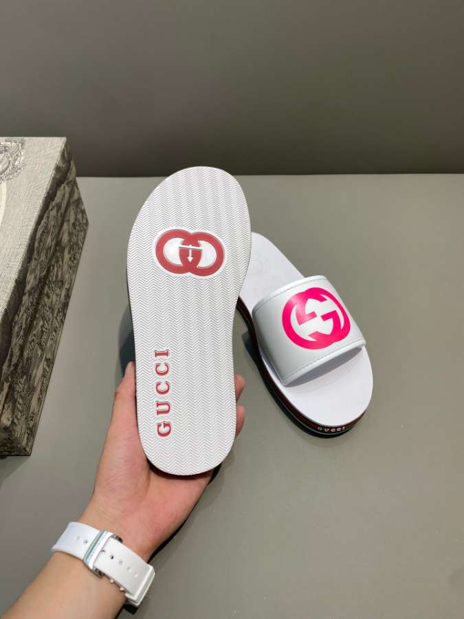SANDALO GUCCI