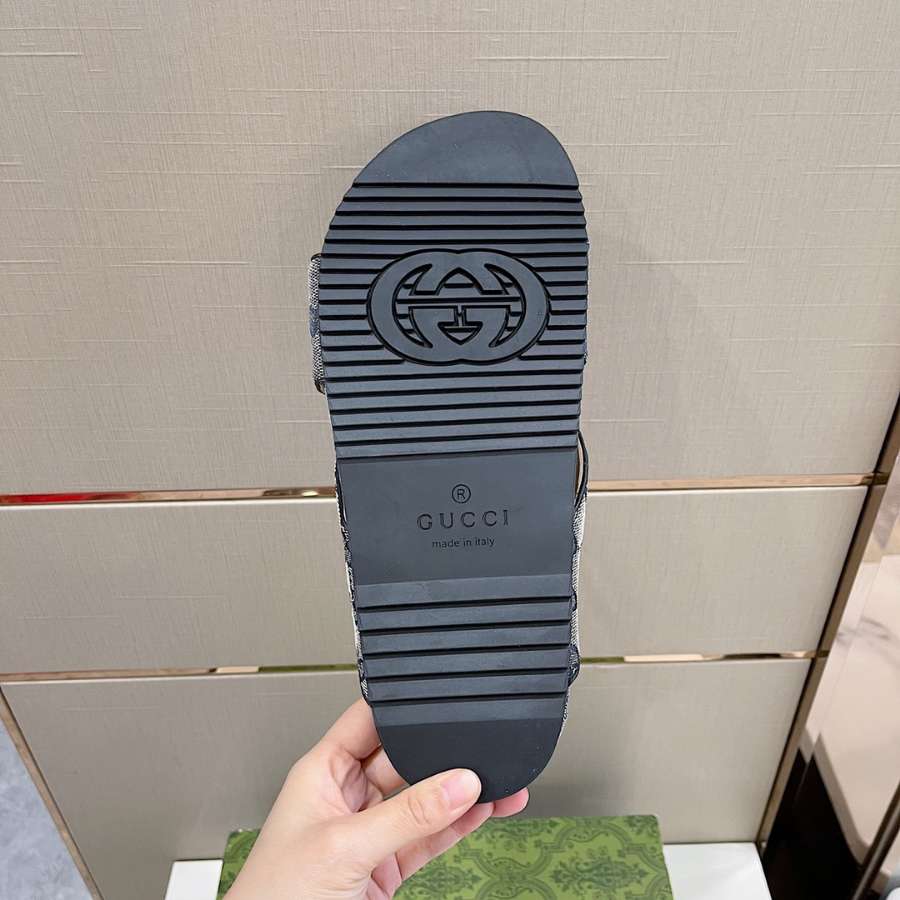SANDALO GUCCI