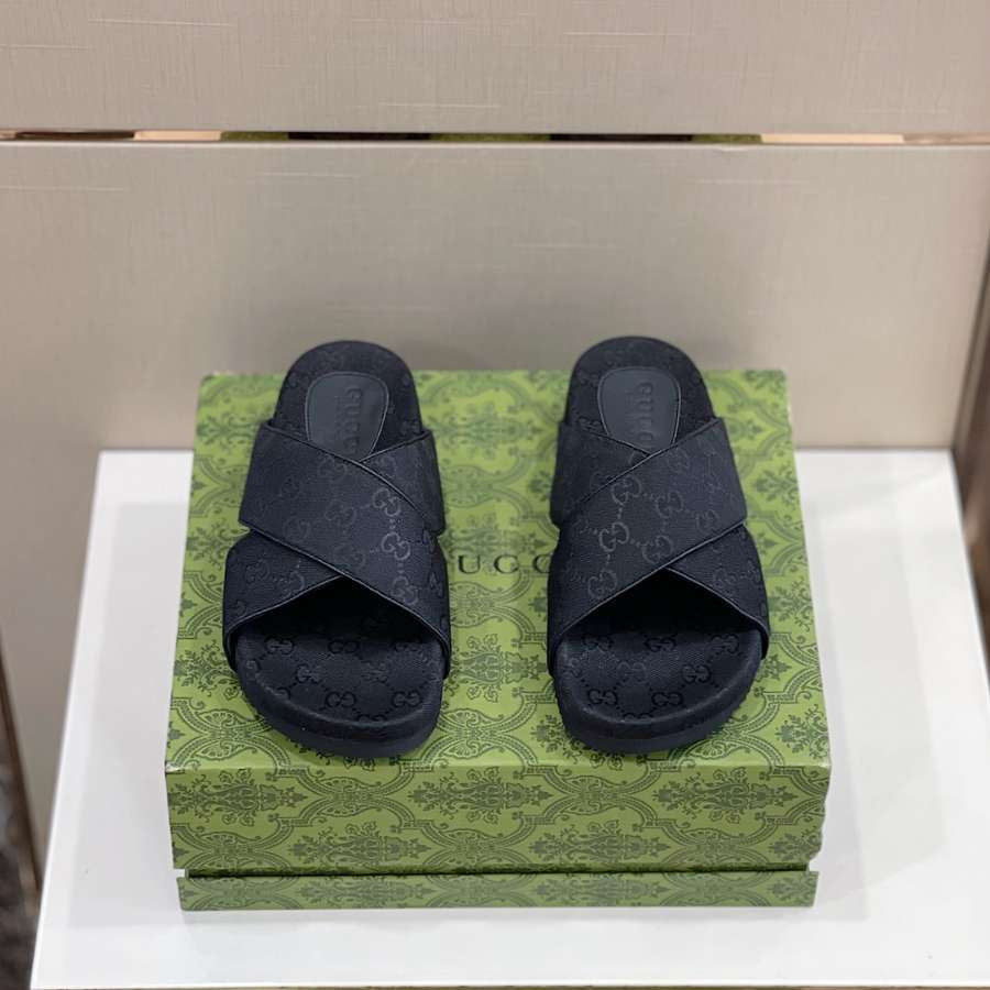 SANDALO GUCCI