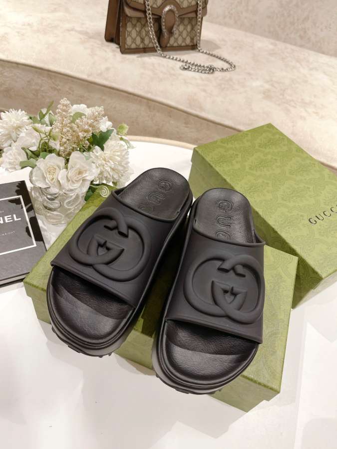 SANDALO GUCCI