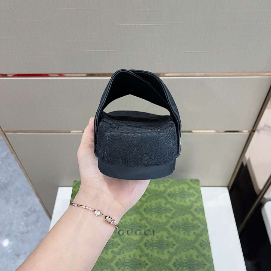 SANDALO GUCCI