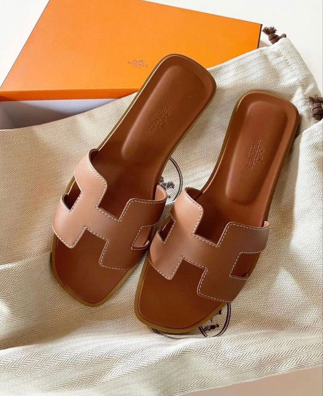 HERMES SANDALI